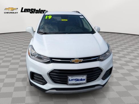 Used 2019 Chevrolet Trax LT w/ LT Convenience Package AWD/4WD image 8