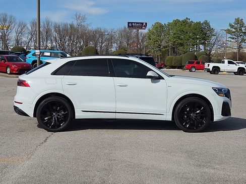 Used 2025 Audi Q8 Prestige AWD/4WD image 6