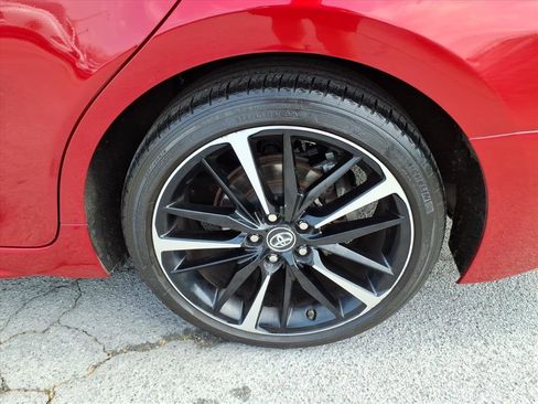 Used 2019 Toyota Camry XSE w/ Driver Assist Package image 4