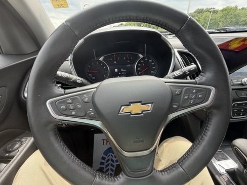 Used 2019 Chevrolet Traverse Premier w/ Driver Confidence II Package FWD image 22