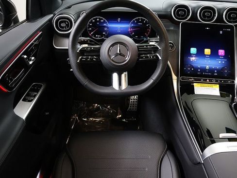 Certified 2026 Mercedes-Benz GLC 300 4MATIC image 14