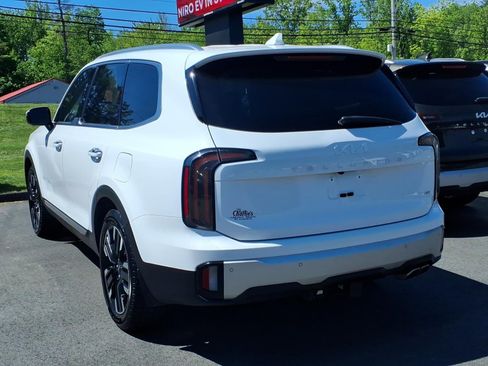 Used 2024 Kia Telluride SX Prestige w/ Towing Package AWD/4WD image 5