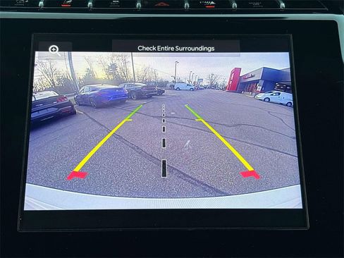 Used 2023 Jeep Grand Cherokee Altitude image 27