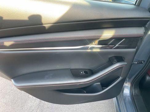 Used 2024 MAZDA MAZDA3 s image 38