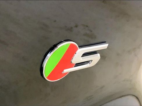 Used 2014 Jaguar F-TYPE S image 9