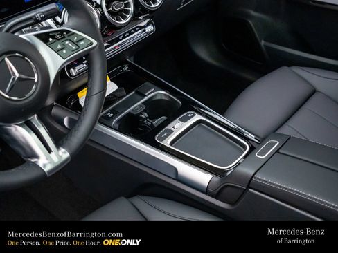 New 2026 Mercedes-Benz GLB 250 4MATIC image 13