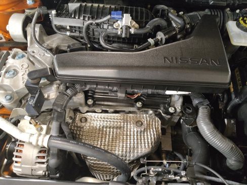 Used 2020 Nissan Rogue SV FWD image 30