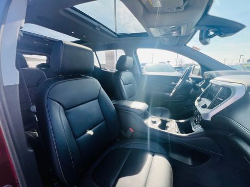 Used 2023 GMC Acadia SLT w/ Elevation Edition image 45