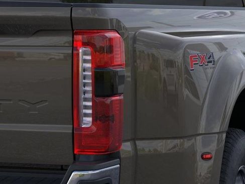 New 2026 Ford F350 Lariat w/ Lariat Ultimate Package AWD/4WD image 21