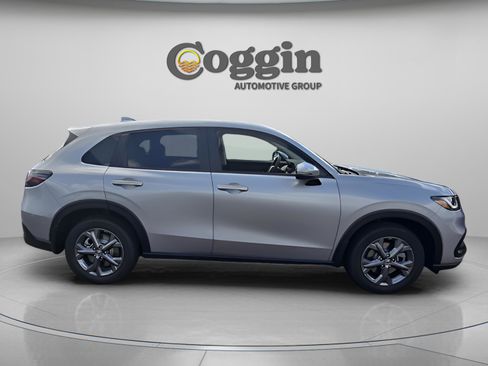 New 2026 Honda HR-V LX image 6