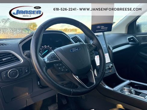 Certified 2024 Ford Edge Titanium image 11