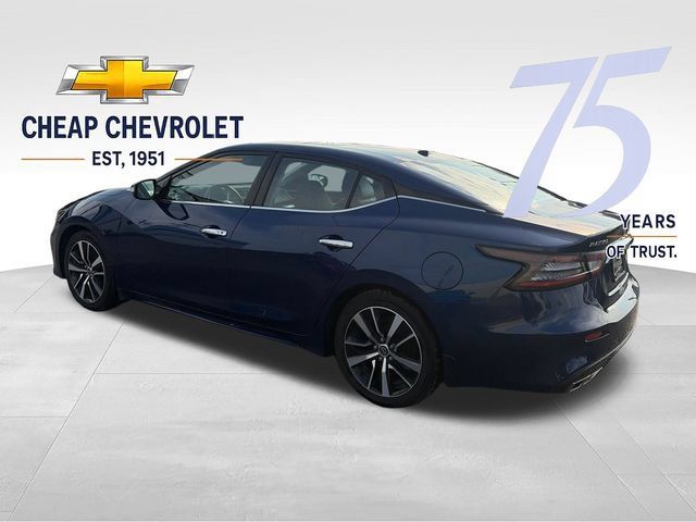 Used 2023 Nissan Maxima SL FWD image 3