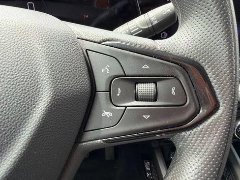 Used 2025 Chevrolet TrailBlazer LT FWD image 18