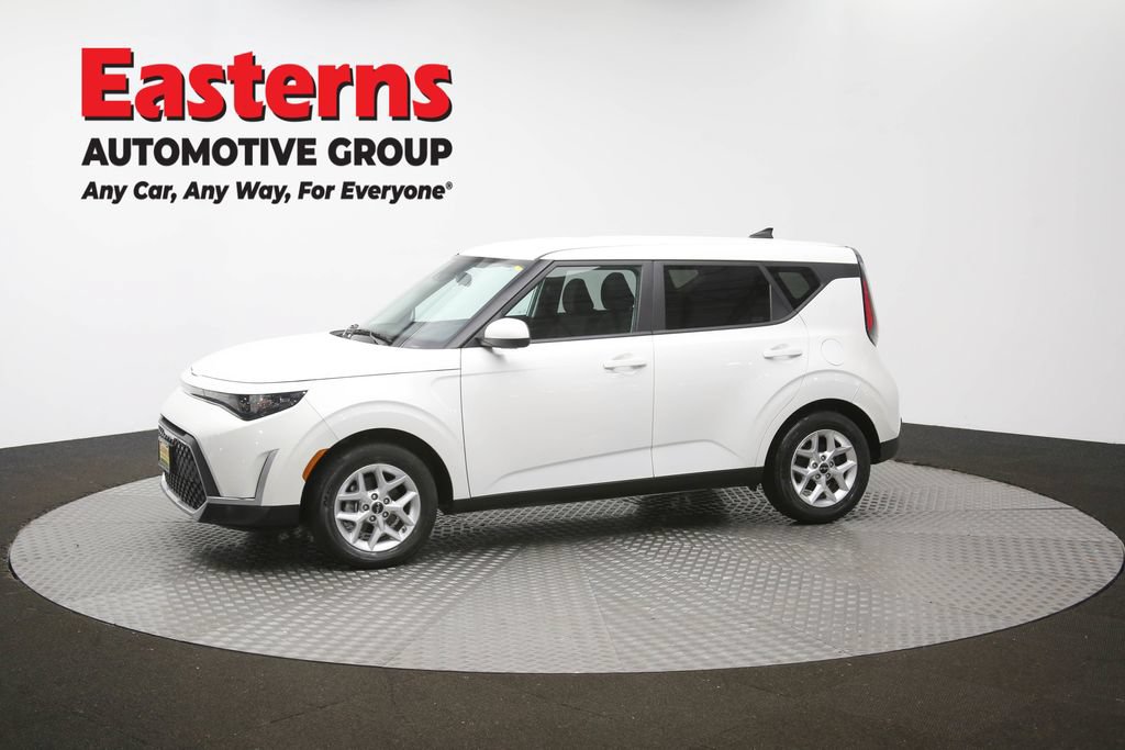 Used 2024 Kia Soul LX w/ Option Group 015 FWD image 58