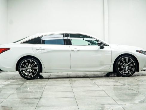 Used 2020 Toyota Avalon Touring w/ All Weather Liner Package FWD image 8