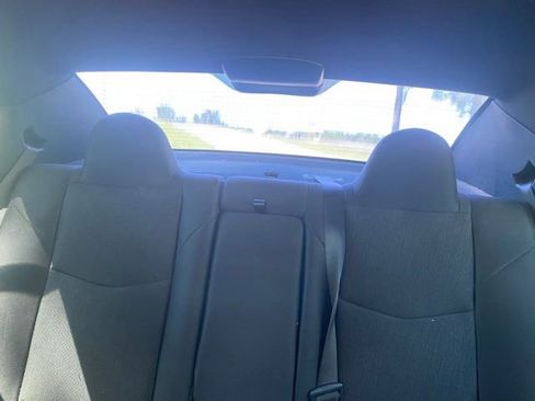 Used 2014 Chrysler 200 LX image 21