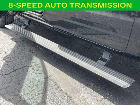 Used 2022 RAM 1500 Laramie AWD/4WD image 10