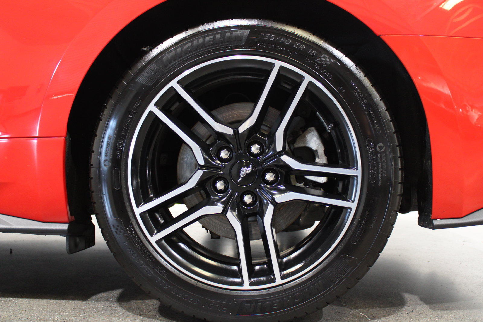 Used 2020 Ford Mustang Premium RWD image 14