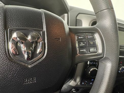 Used 2018 RAM 1500 Express w/ Express Value Package AWD/4WD image 23
