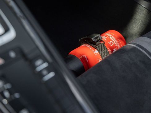 Certified 2018 Porsche 911 GT3 RWD image 30