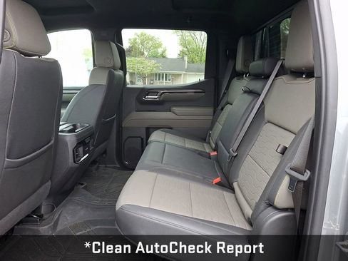 Used 2024 Chevrolet Silverado 1500 ZR2 AWD/4WD image 13