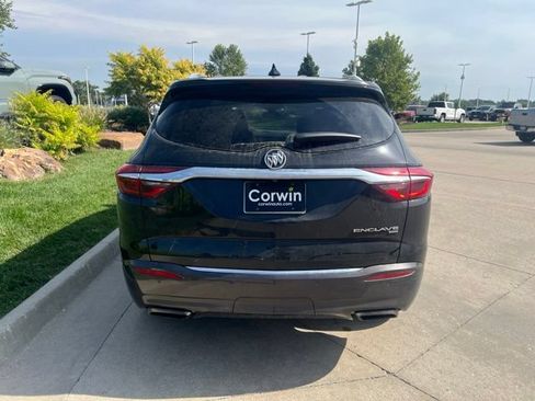 Used 2019 Buick Enclave Premium AWD/4WD image 5