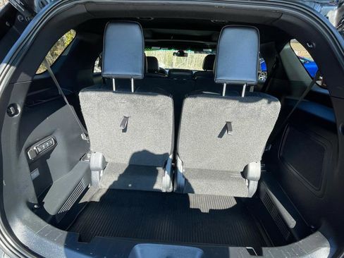 Used 2016 Ford Explorer Limited w/ Equipment Group 301A image 23