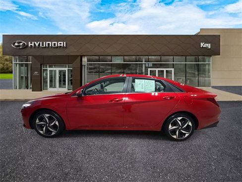 Certified 2023 Hyundai Elantra Limited w/ Cargo Package image 21