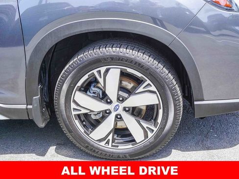 Used 2020 Subaru Forester Touring AWD/4WD image 9