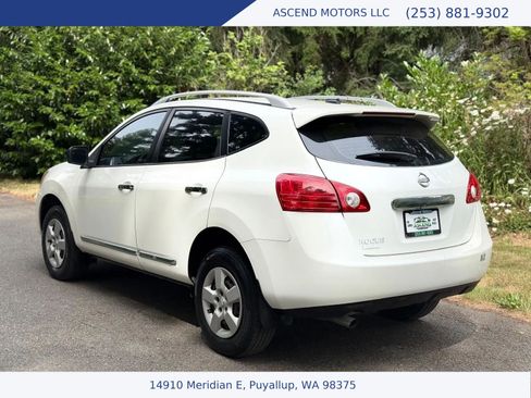 Used 2014 Nissan Rogue S w/ Convenience Package FWD image 3