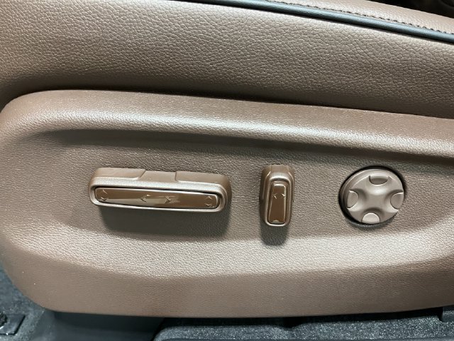 New 2027 Honda Odyssey Touring image 14