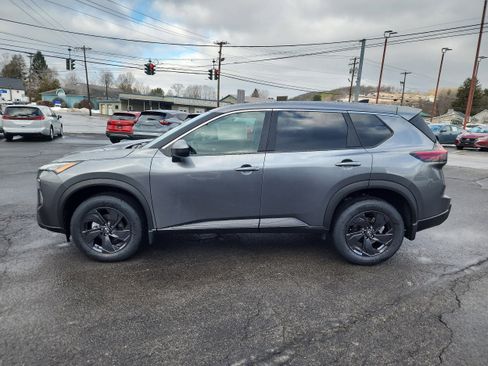 New 2026 Nissan Rogue SV image 5