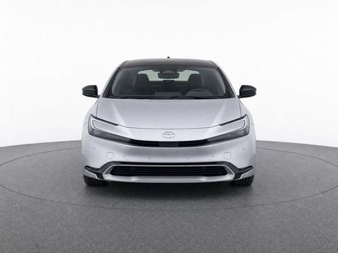 New 2026 Toyota Prius Plug-In Hybrid FWD image 5