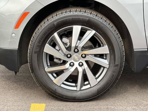 Certified 2024 Chevrolet Equinox Premier AWD/4WD image 8
