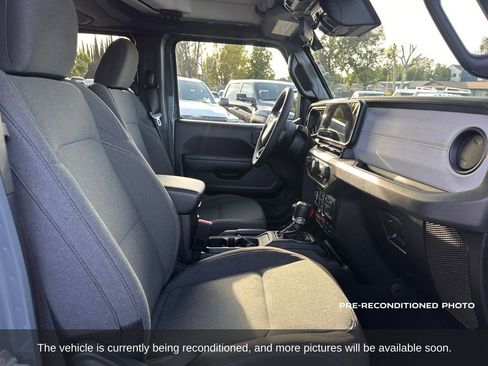 Used 2025 Jeep Wrangler Unlimited Sport S 4xe AWD/4WD image 13