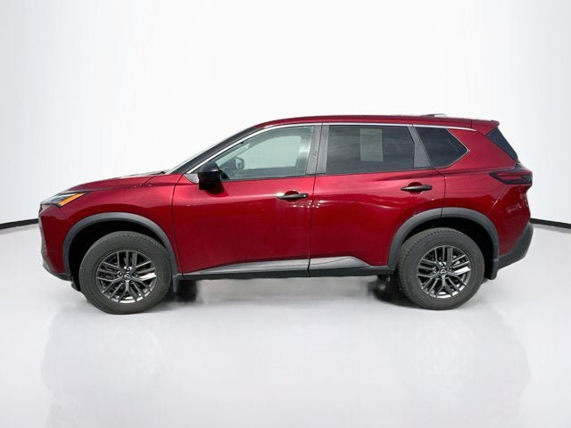 Used 2023 Nissan Rogue S AWD/4WD image 5