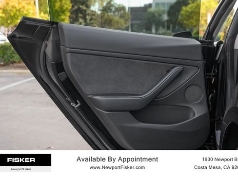 Used 2021 Tesla Model 3 Long Range AWD/4WD image 16