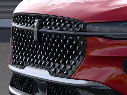 New 2026 Lincoln Nautilus Premier image 17