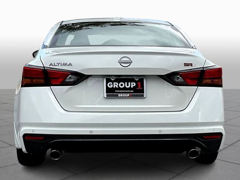 New 2025 Nissan Altima 2.5 SR image 4