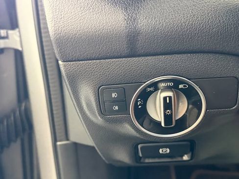 Used 2018 Mercedes-Benz GLA 250 image 26