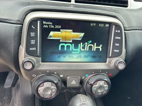 Used 2015 Chevrolet Camaro LT RWD image 24