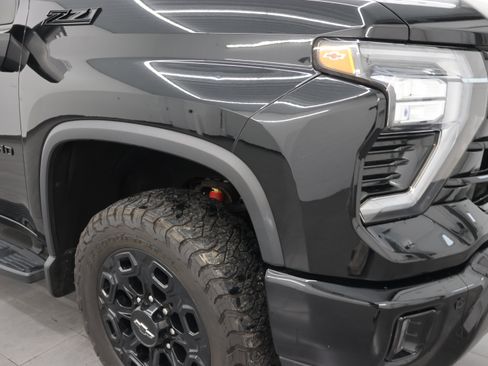 Used 2024 Chevrolet Silverado 2500 LTZ w/ LTZ Plus Package AWD/4WD image 29