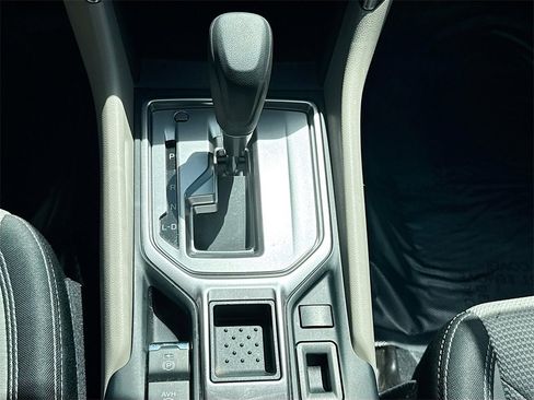 Used 2022 Subaru Forester image 16