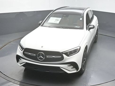 Used 2026 Mercedes-Benz GLC 300 image 44