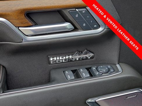 Used 2024 Chevrolet Silverado 1500 High Country w/ High Country Premium Package AWD/4WD image 13
