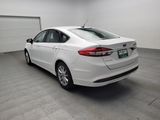 Used 2017 Ford Fusion SE image 5