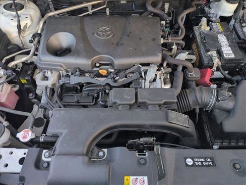 Used 2019 Toyota RAV4 XLE w/ Convenience Package image 23