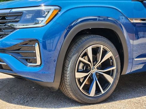 New 2026 Volkswagen Atlas SEL Premium R-Line AWD/4WD image 7
