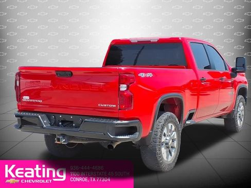 Used 2022 Chevrolet Silverado 2500 Custom w/ Custom Convenience Package AWD/4WD image 6