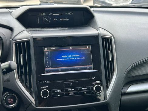 Used 2020 Subaru Forester Premium image 21